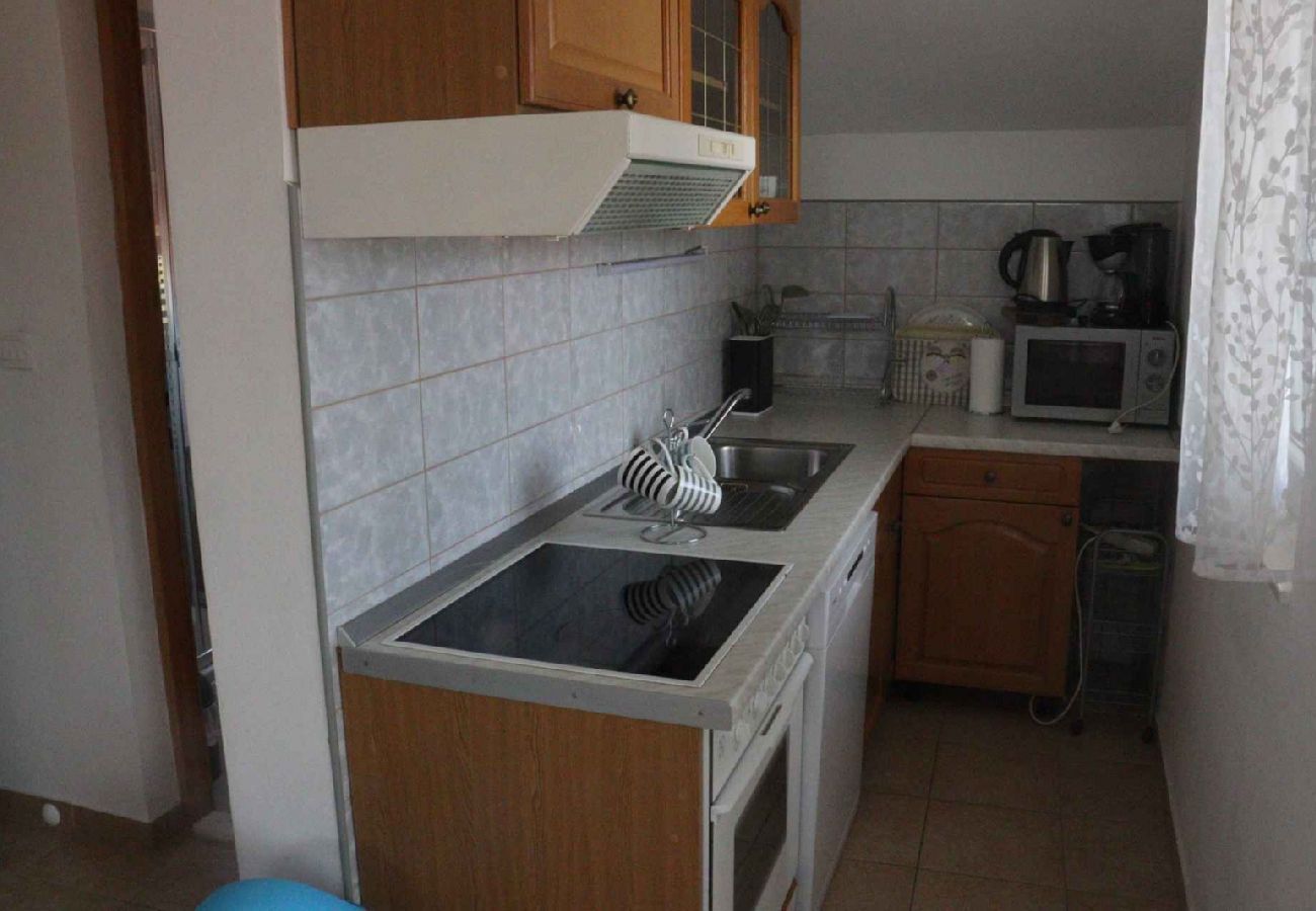 Appartement à Ražanj - Appartement dans Ražanj avec vue mer, terrasse, Climatisation, WIFI (4773-3)