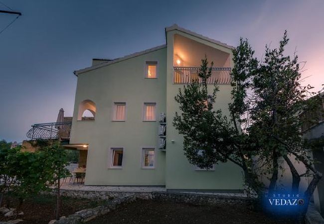 Appartement à Ražanj - Appartement dans Ražanj avec terrasse, Climatisation, WIFI, Machine à laver (4773-4) Appartement à Ražanj - Appartement dans Ražanj avec terrasse, Climatisation, WIFI, Machine à laver (4773-4)