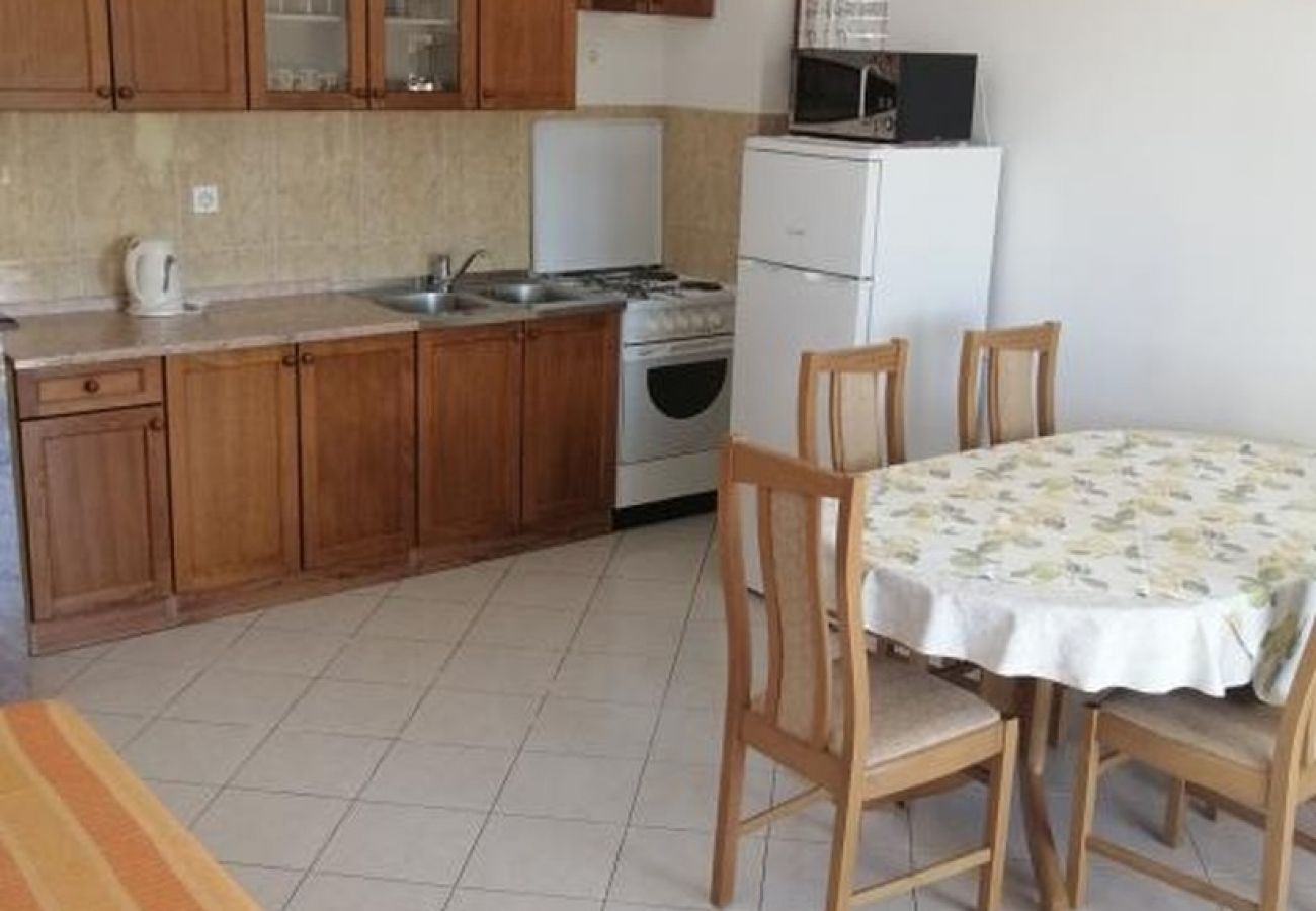 Appartement à Kanica - Appartement dans Kanica avec vue mer, terrasse, Climatisation, WIFI (5168-3)