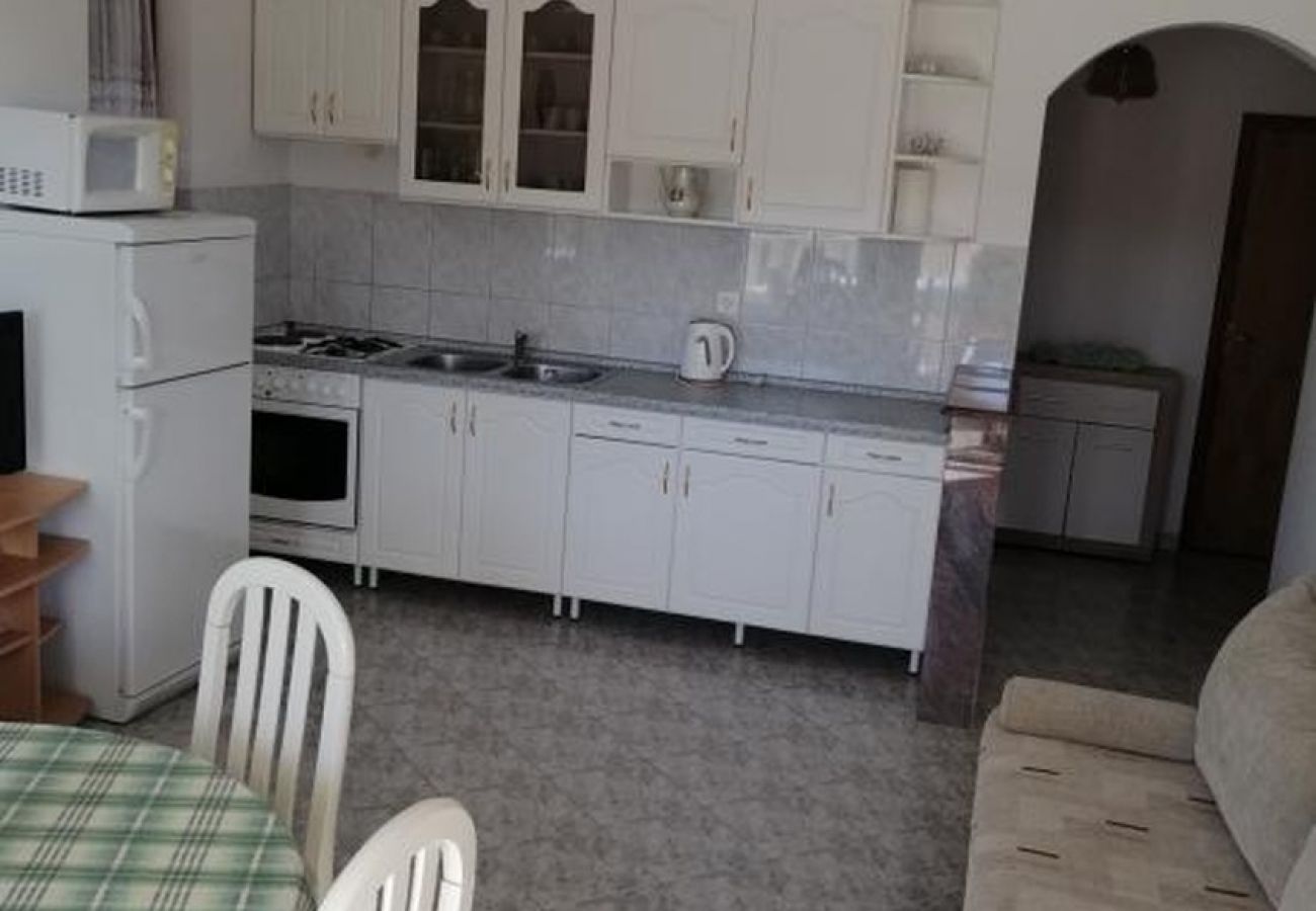 Appartement à Kanica - Appartement dans Kanica avec vue mer, terrasse, Climatisation, WIFI (5168-4)