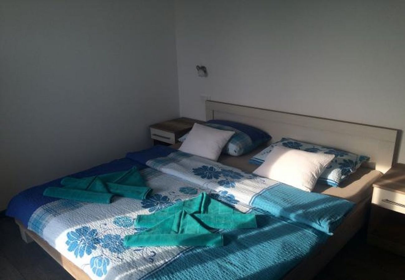 Appartement à Rogoznica - Appartement dans Rogoznica avec Balcon, Climatisation, WIFI, Machine à laver (5173-2)