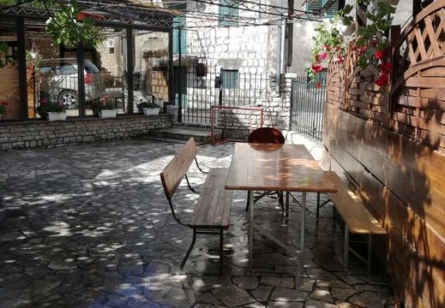 Appartement à Kaštel Kambelovac - Appartement dans Kaštel Kambelovac avec vue mer, Climatisation, WIFI, Machine à laver (4483-2) Appartement à Kaštel Kambelovac - Appartement dans Kaštel Kambelovac avec vue mer, Climatisation, WIFI, Machine à laver (4483-2)