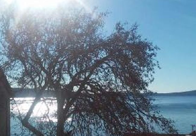 Appartement à Kaštel Kambelovac - Appartement dans Kaštel Kambelovac avec vue mer, Climatisation, WIFI, Machine à laver (4483-2) Appartement à Kaštel Kambelovac - Appartement dans Kaštel Kambelovac avec vue mer, Climatisation, WIFI, Machine à laver (4483-2)