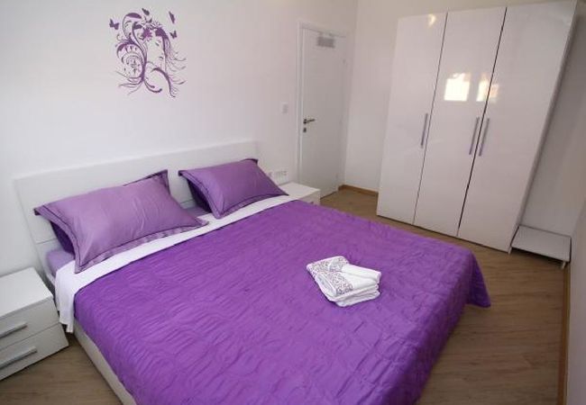 Appartement à Šibenik-Brodarica - Appartement dans Brodarica avec vue mer, Balcon, Climatisation, WIFI (5183-1) Appartement à Šibenik-Brodarica - Appartement dans Brodarica avec vue mer, Balcon, Climatisation, WIFI (5183-1)