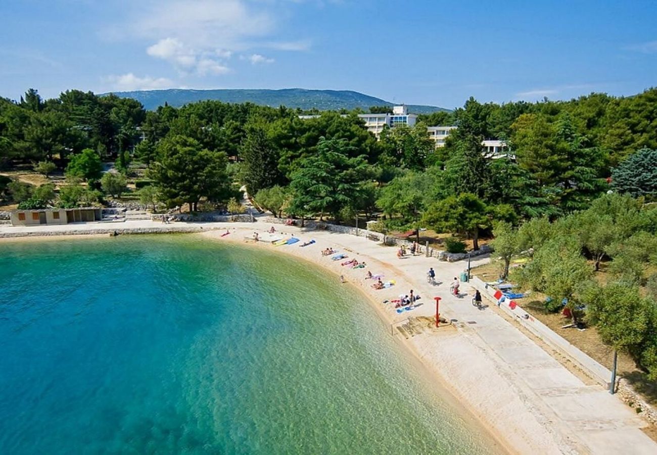 Chambres d'hôtes à Cres - Chambre dans Cres avec vue mer, Balcon, Climatisation, WIFI (4249-5)