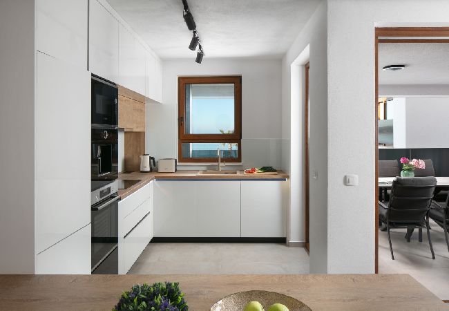 Appartement à Vir - Appartement dans Vir avec vue mer, terrasse, Climatisation, WIFI (5176-5) Appartement à Vir - Appartement dans Vir avec vue mer, terrasse, Climatisation, WIFI (5176-5)