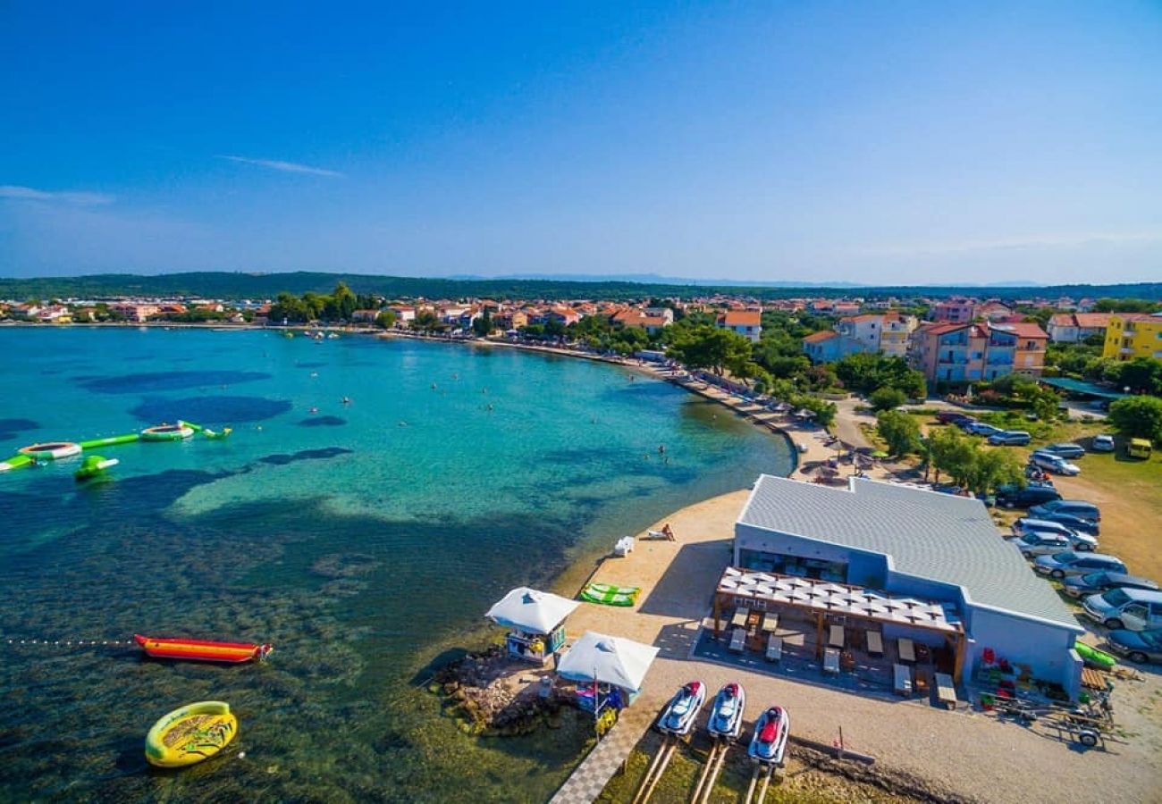 Chambres d'hôtes à Sukošan - Chambre dans Sukošan avec Balcon, Climatisation, WIFI (5188-1)