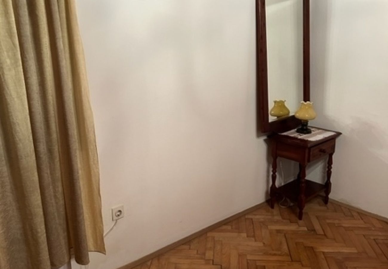 Chambres d'hôtes à Sukošan - Chambre dans Sukošan avec Balcon, Climatisation, WIFI (5188-4)