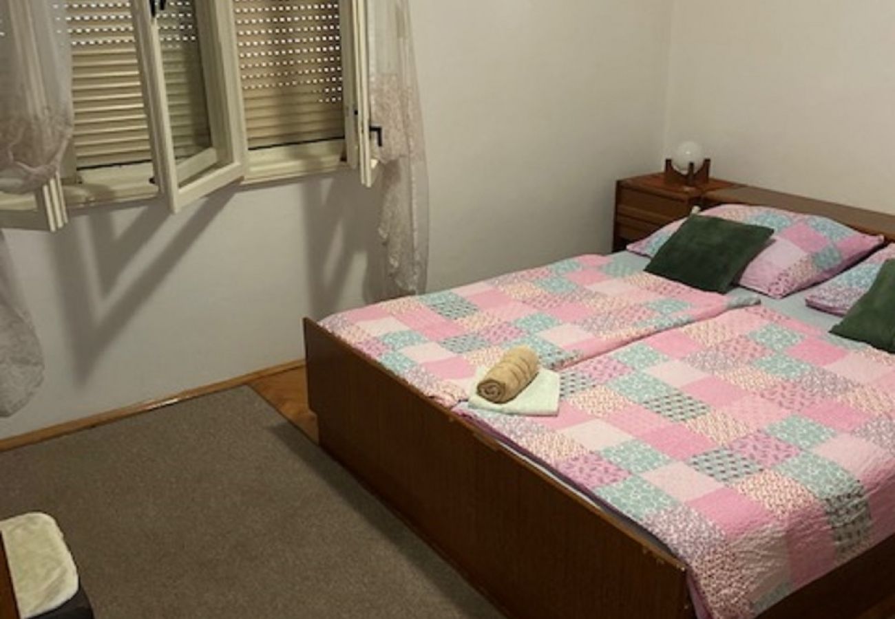 Chambres d'hôtes à Sukošan - Chambre dans Sukošan avec Balcon, Climatisation, WIFI (5188-5)