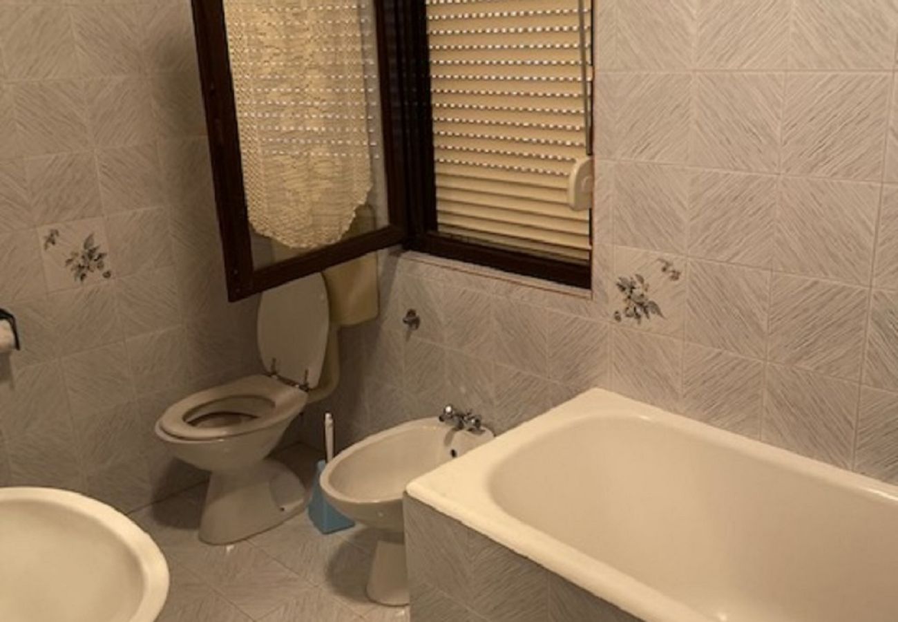 Chambres d'hôtes à Sukošan - Chambre dans Sukošan avec Balcon, Climatisation, WIFI (5188-7)