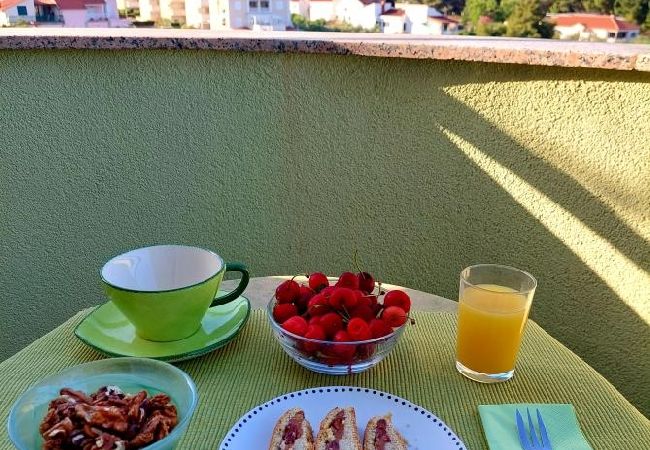 Appartement à Žaboric - Appartement dans Žaborić avec vue mer, Balcon, Climatisation, WIFI (5177-3) Appartement à Žaboric - Appartement dans Žaborić avec vue mer, Balcon, Climatisation, WIFI (5177-3)