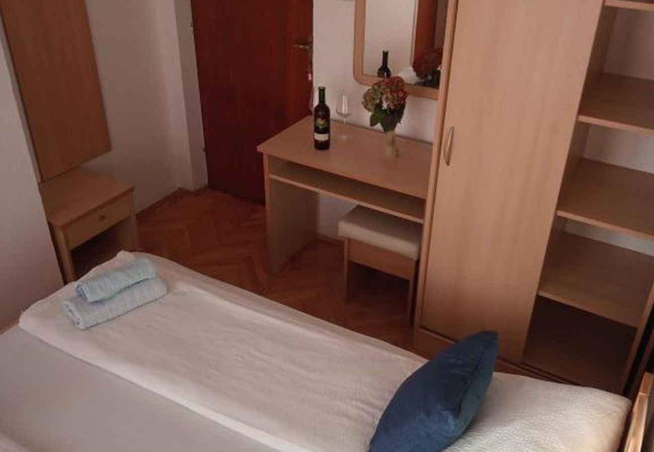 Chambres d'hôtes à Lopar - Chambre dans Lopar avec Balcon, WIFI (4620-95)