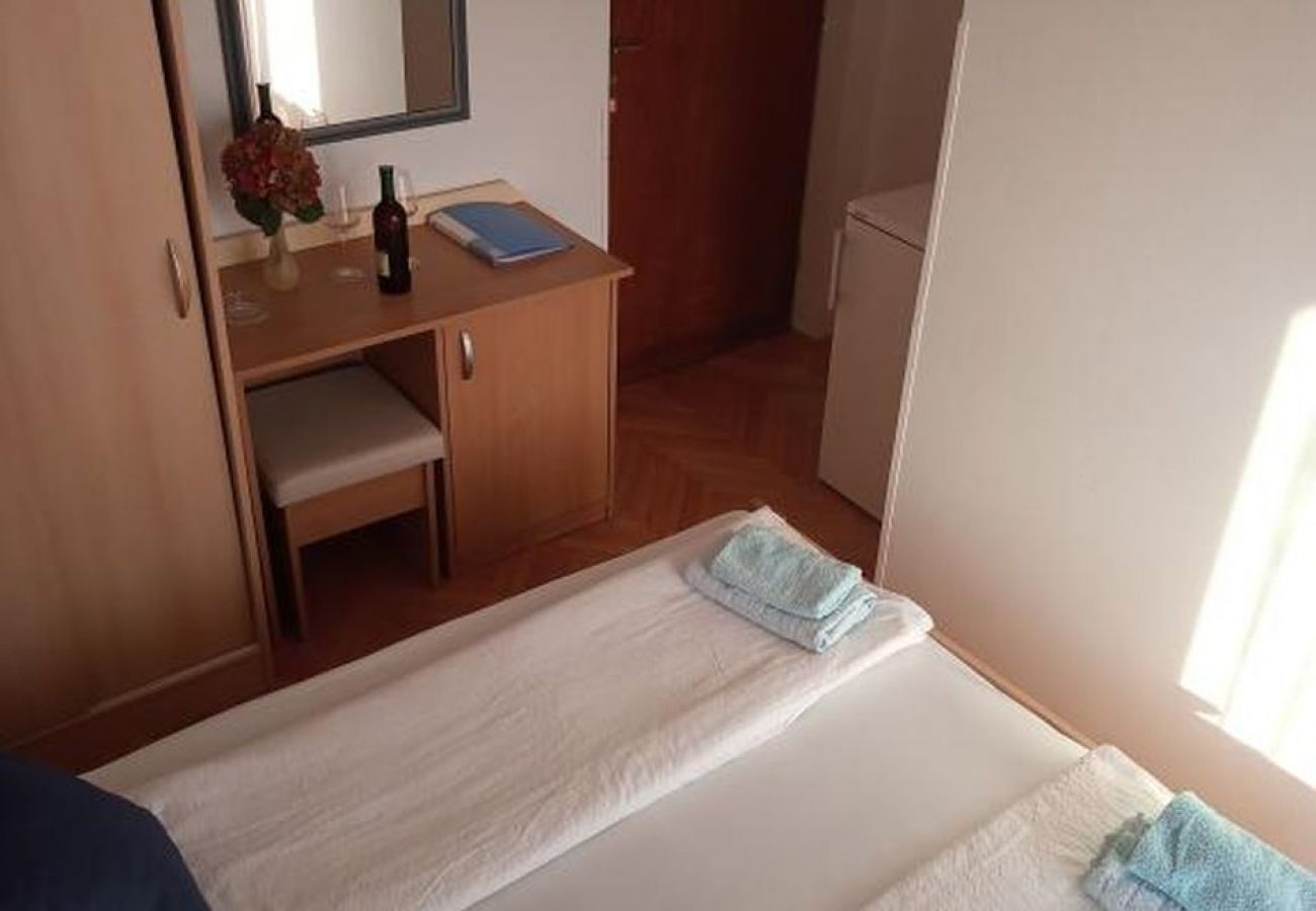 Chambres d'hôtes à Lopar - Chambre dans Lopar avec Balcon, WIFI (4620-95)