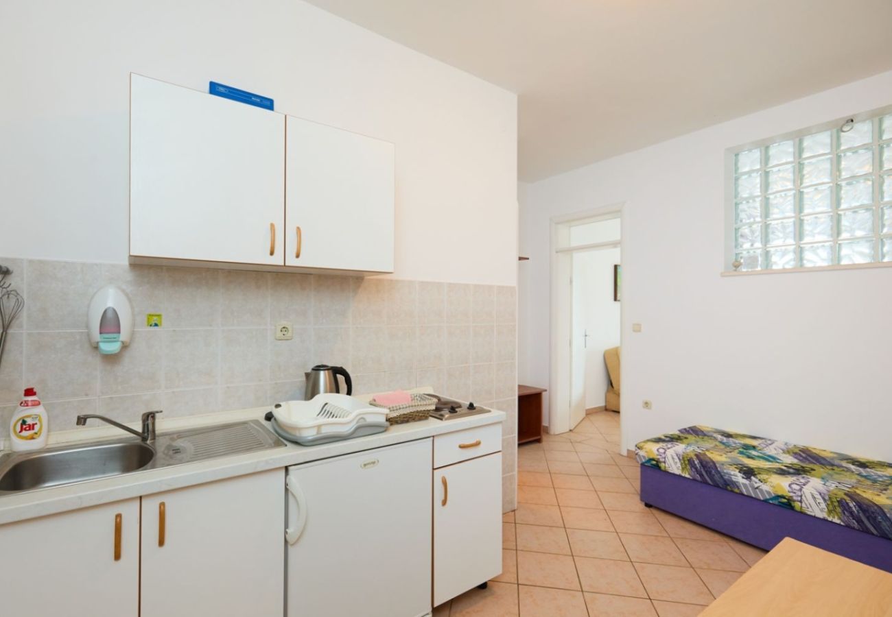 Appartement à Saplunara - Appartement dans Saplunara avec vue mer, terrasse, Climatisation, WIFI (5197-4)