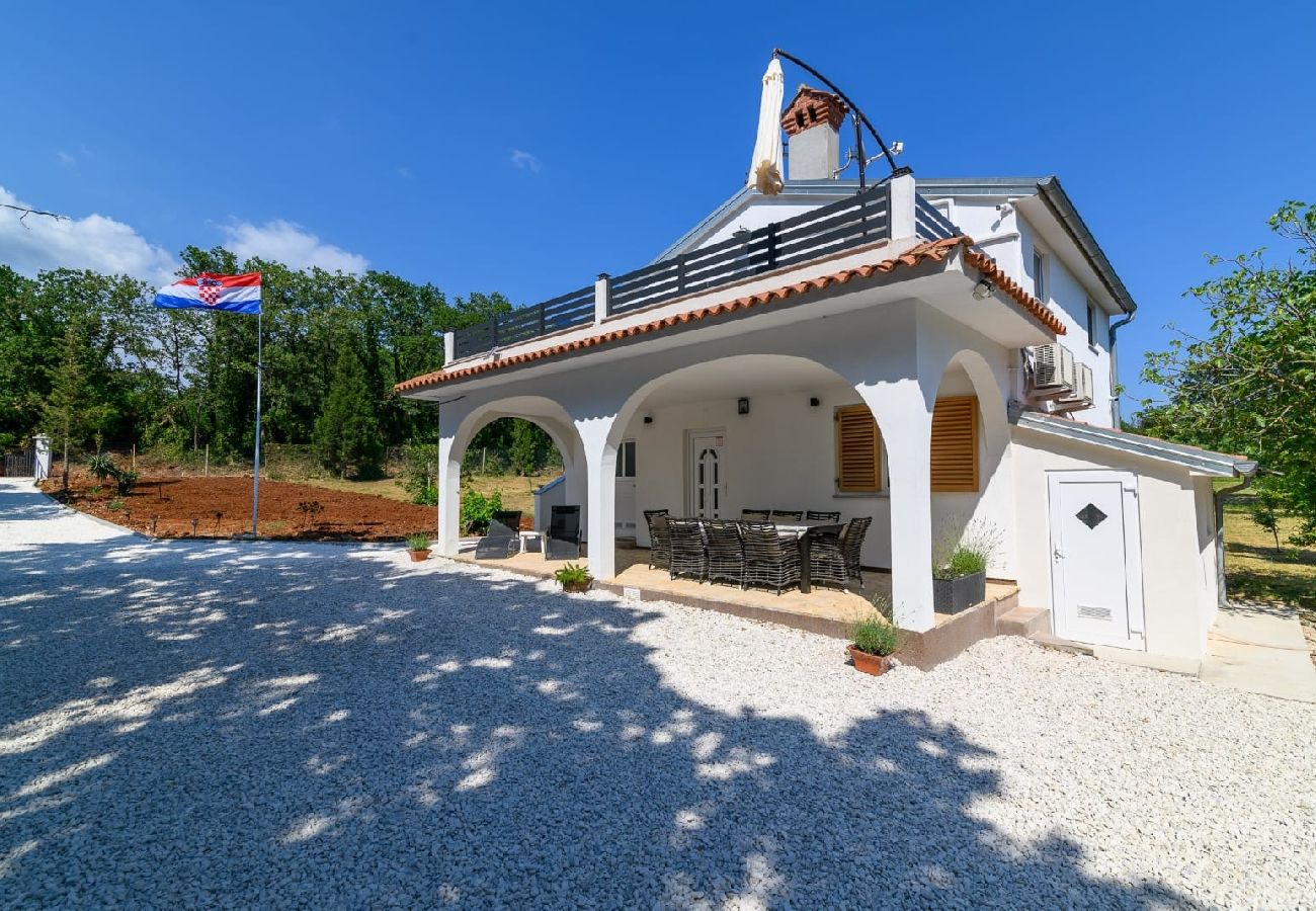 Appartement à Medulin - Appartement dans Medulin avec terrasse, Climatisation, WIFI, Machine à laver (5158-3)