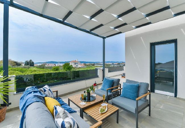 Maison à Bibinje - Maison de vacances dans Bibinje avec vue mer, Balcon, Climatisation, WIFI (5201-1) Maison à Bibinje - Maison de vacances dans Bibinje avec vue mer, Balcon, Climatisation, WIFI (5201-1)