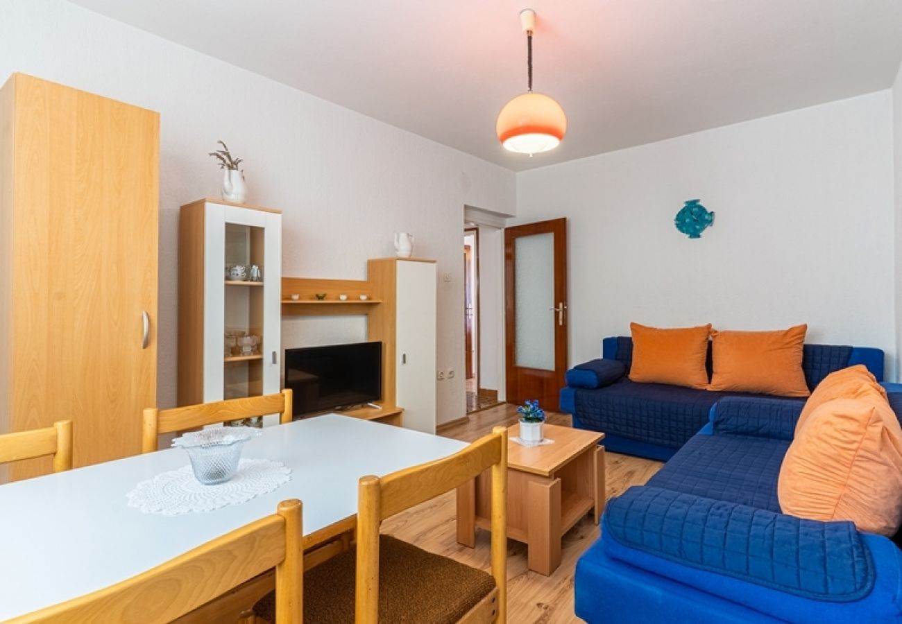 Appartement à Cres - Appartement dans Cres avec terrasse, Climatisation, WIFI (5205-1)