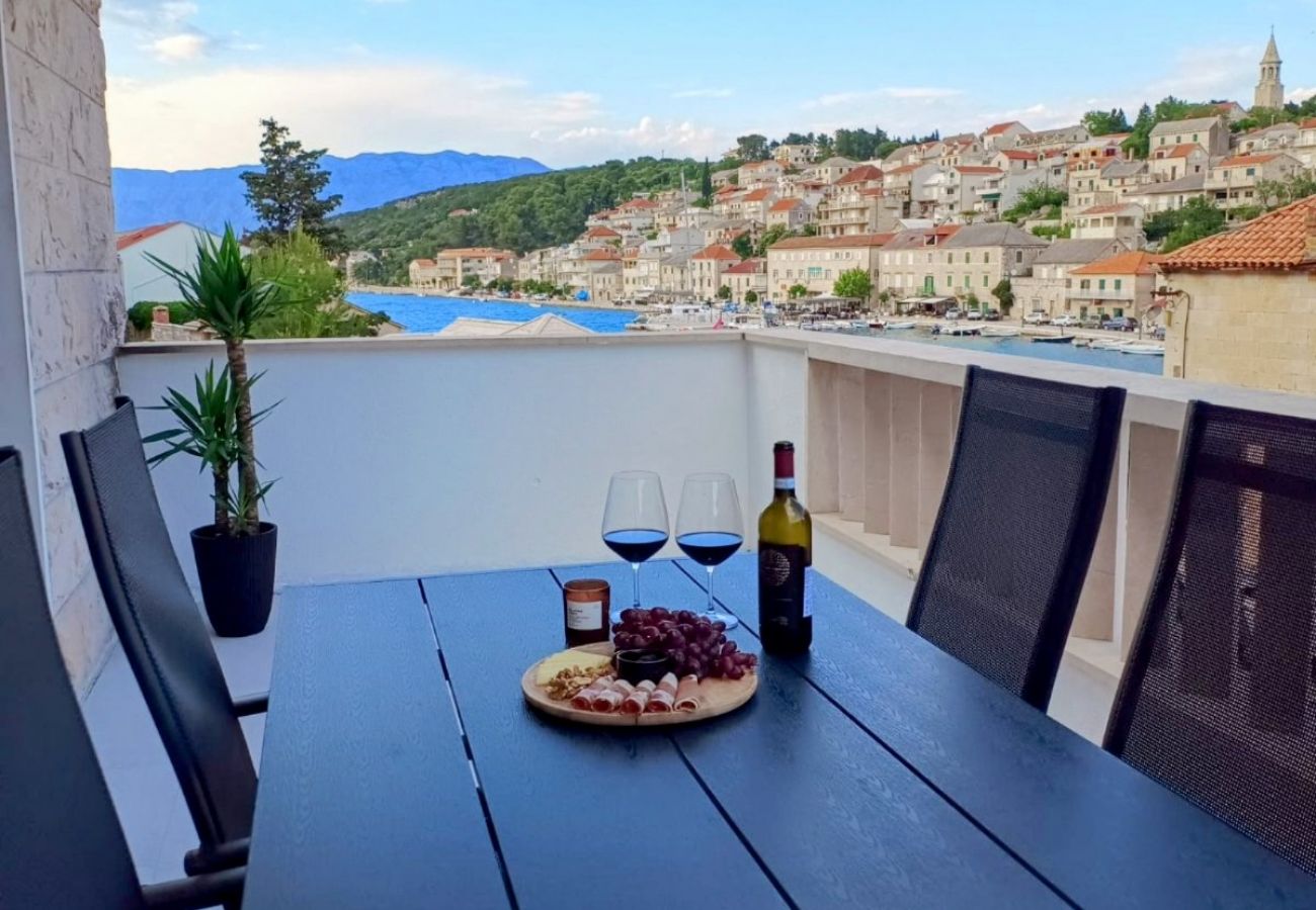 Appartement à Povlja - Appartement dans Povlja avec vue mer, terrasse, Climatisation, WIFI (3365-6)