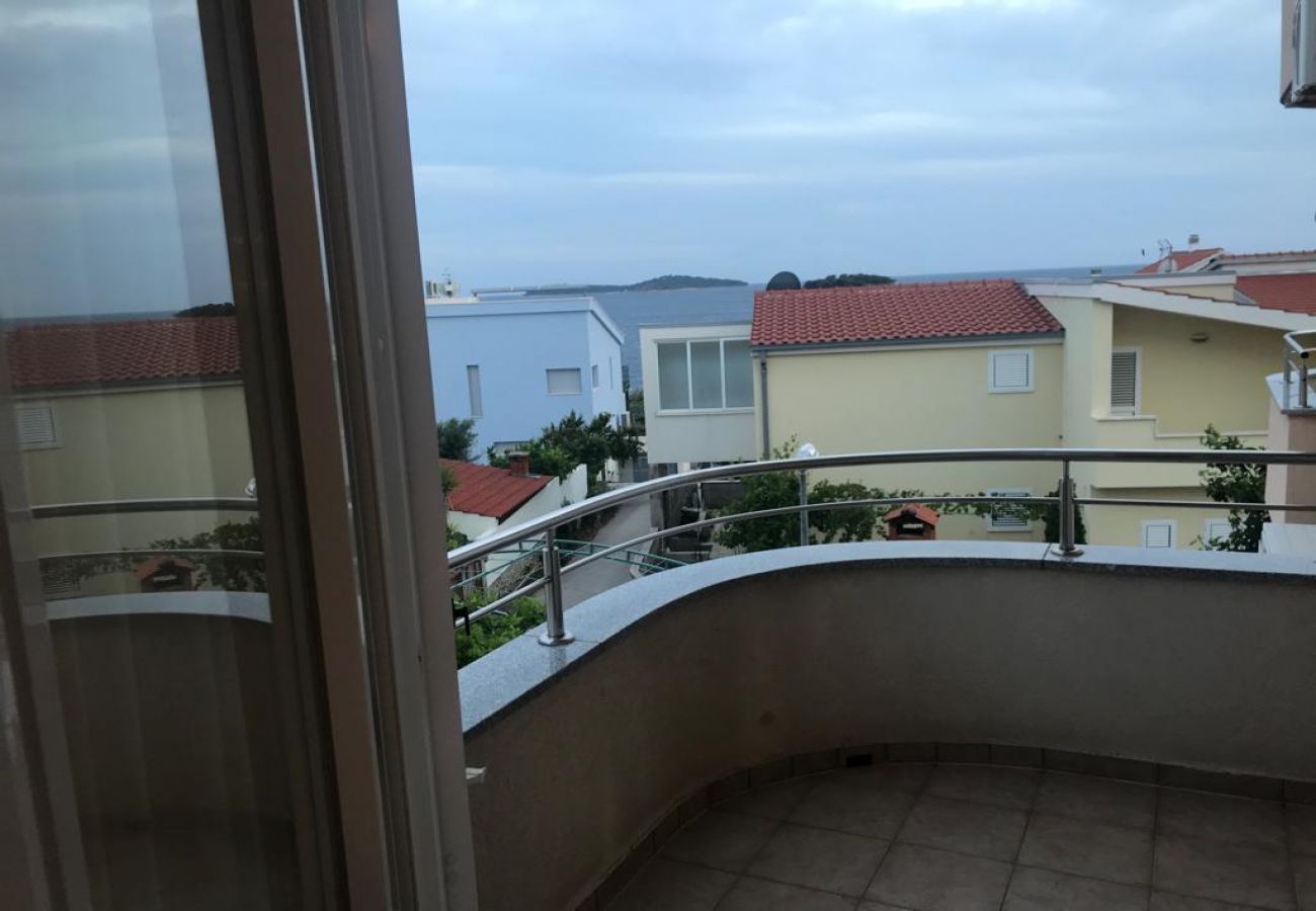 Appartement à Rogoznica - Appartement dans Rogoznica avec vue mer, Balcon, Climatisation, WIFI (5148-5)