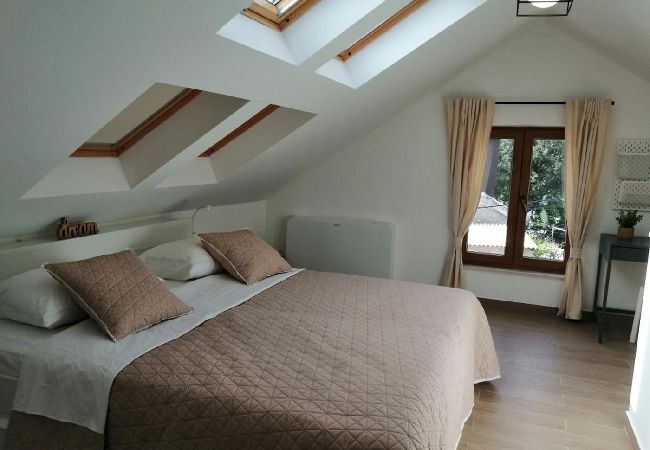 Maison à Vrgorac - Maison de vacances dans Vrgorac avec terrasse, Climatisation, WIFI, Machine à laver (5226-1) Maison à Vrgorac - Maison de vacances dans Vrgorac avec terrasse, Climatisation, WIFI, Machine à laver (5226-1)