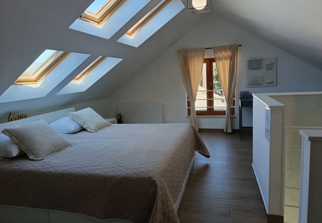Maison à Vrgorac - Maison de vacances dans Vrgorac avec terrasse, Climatisation, WIFI, Machine à laver (5226-1) Maison à Vrgorac - Maison de vacances dans Vrgorac avec terrasse, Climatisation, WIFI, Machine à laver (5226-1)