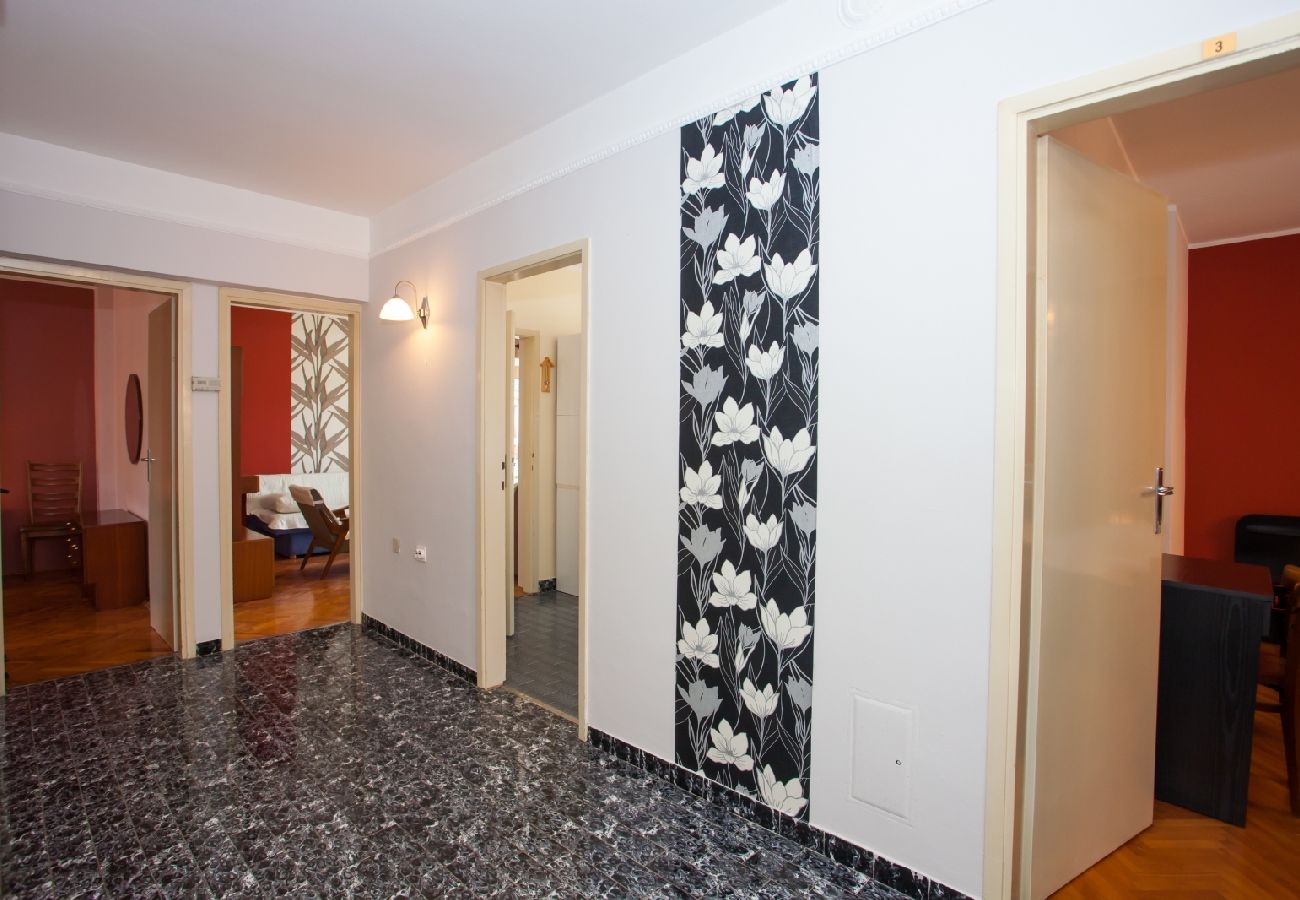 Appartement à Porec - Appartement dans Poreč avec Balcon, Climatisation, WIFI, Machine à laver (5203-1)