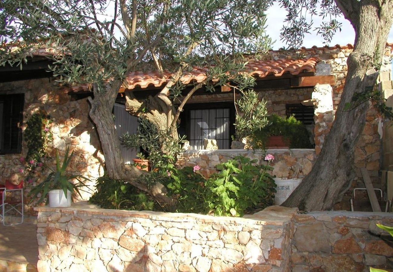 Studio à Ražanj - Appartement Studio dans Ražanj avec vue mer, terrasse, Climatisation, WIFI (4597-3)