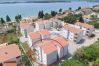 Appartement à Turanj - Appartement de vacances à Turanj avec vue sur la mer, balcon, climatisation, Wi-Fi (5236-2)