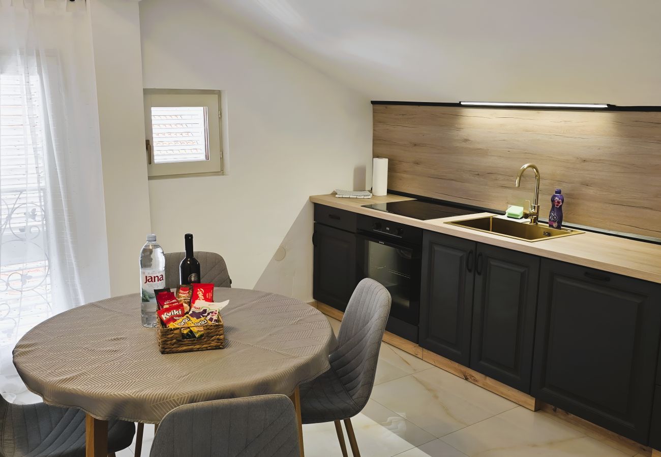 Appartement à Privlaka - Apartment 5237-3 for 2+1 Pers. in Privlaka