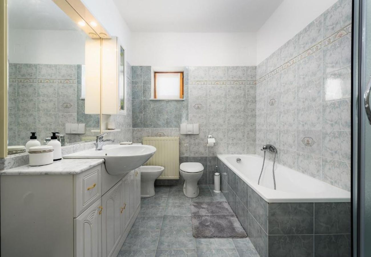 Maison à Rabac - Maison de Vacances 5240