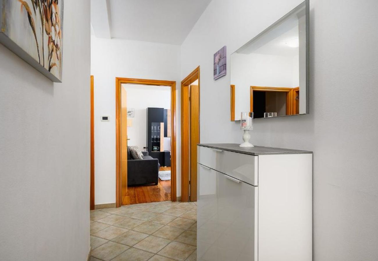 Maison à Rabac - Maison de Vacances 5240