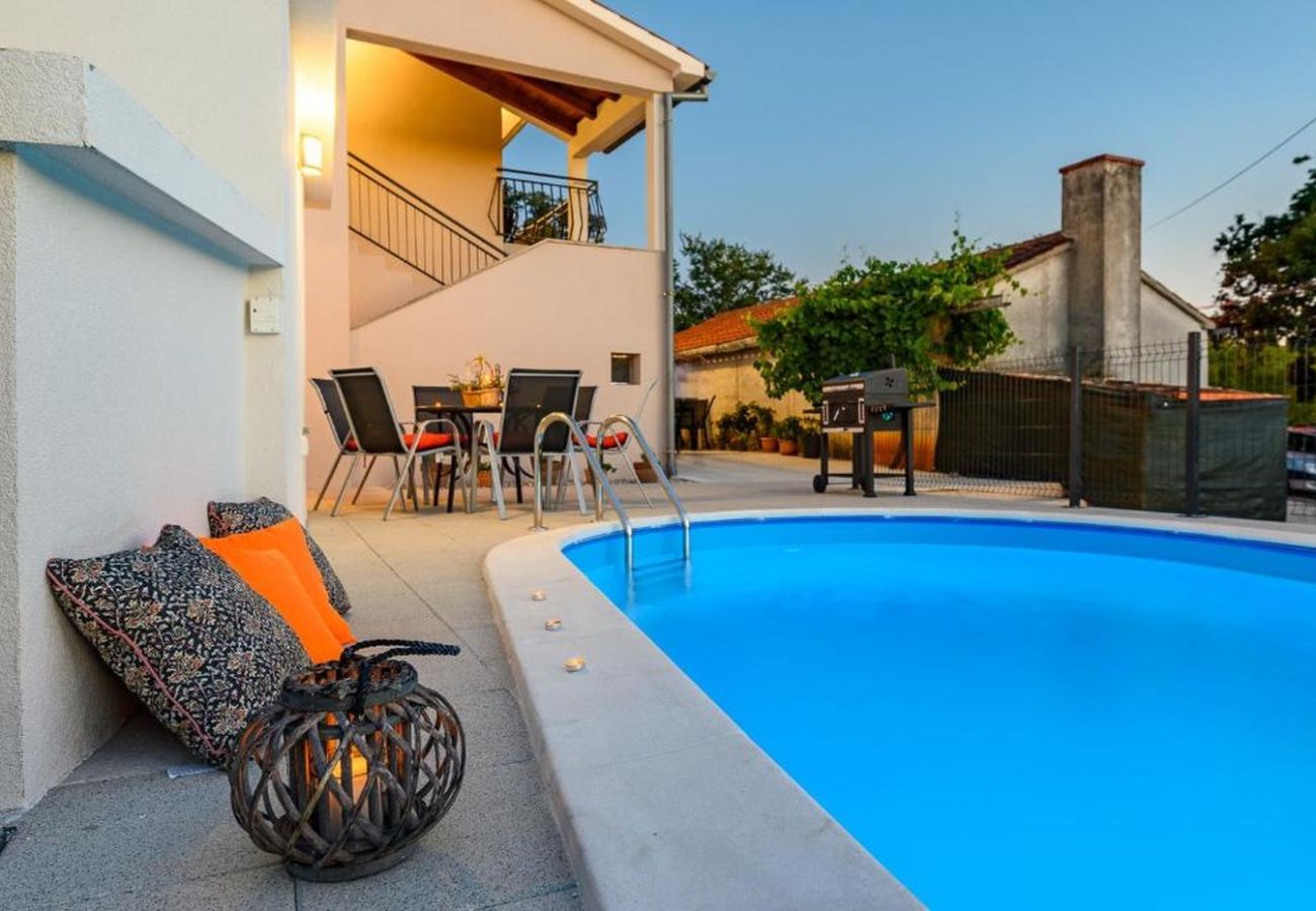 Maison à Rabac - Maison de Vacances 5240