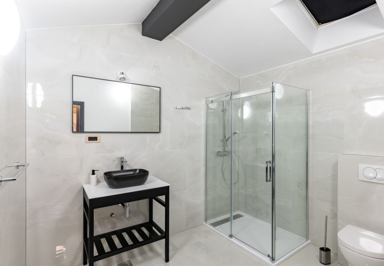 Appartement à Lopar - Appartement de vacances à Lopar avec terrasse, climatisation, Wi-Fi et vue sur la mer (4738-7)