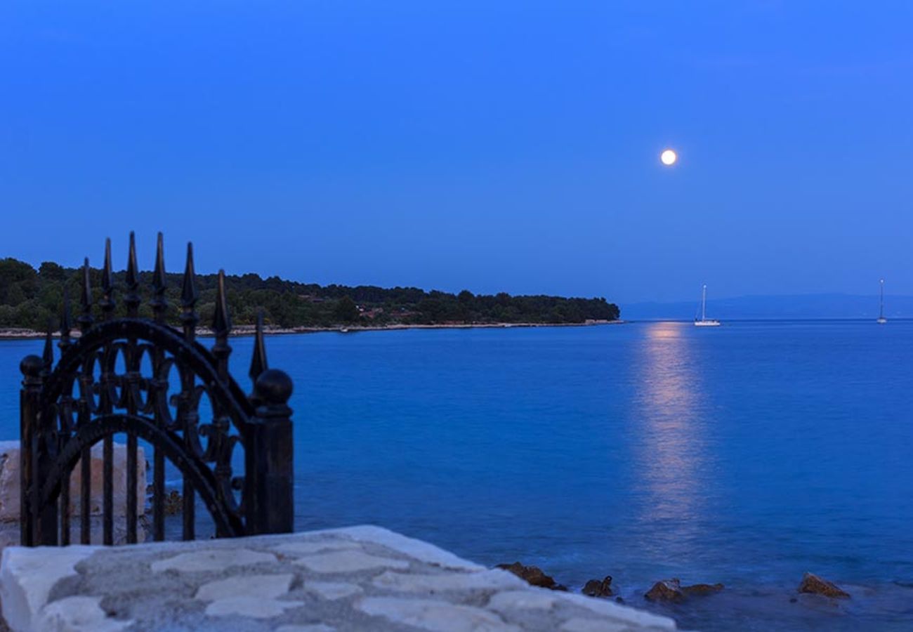 Villa à Okrug Gornji - Ferienhaus 5243 für 8 Pers