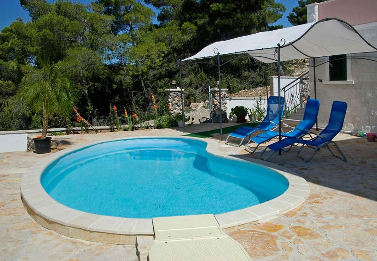 Casa a Vela Luka - Casa di vacanza in Tri Porte (Potirna) con vista mare, terrazzo, Climatizzazione, WIFI (39-1)