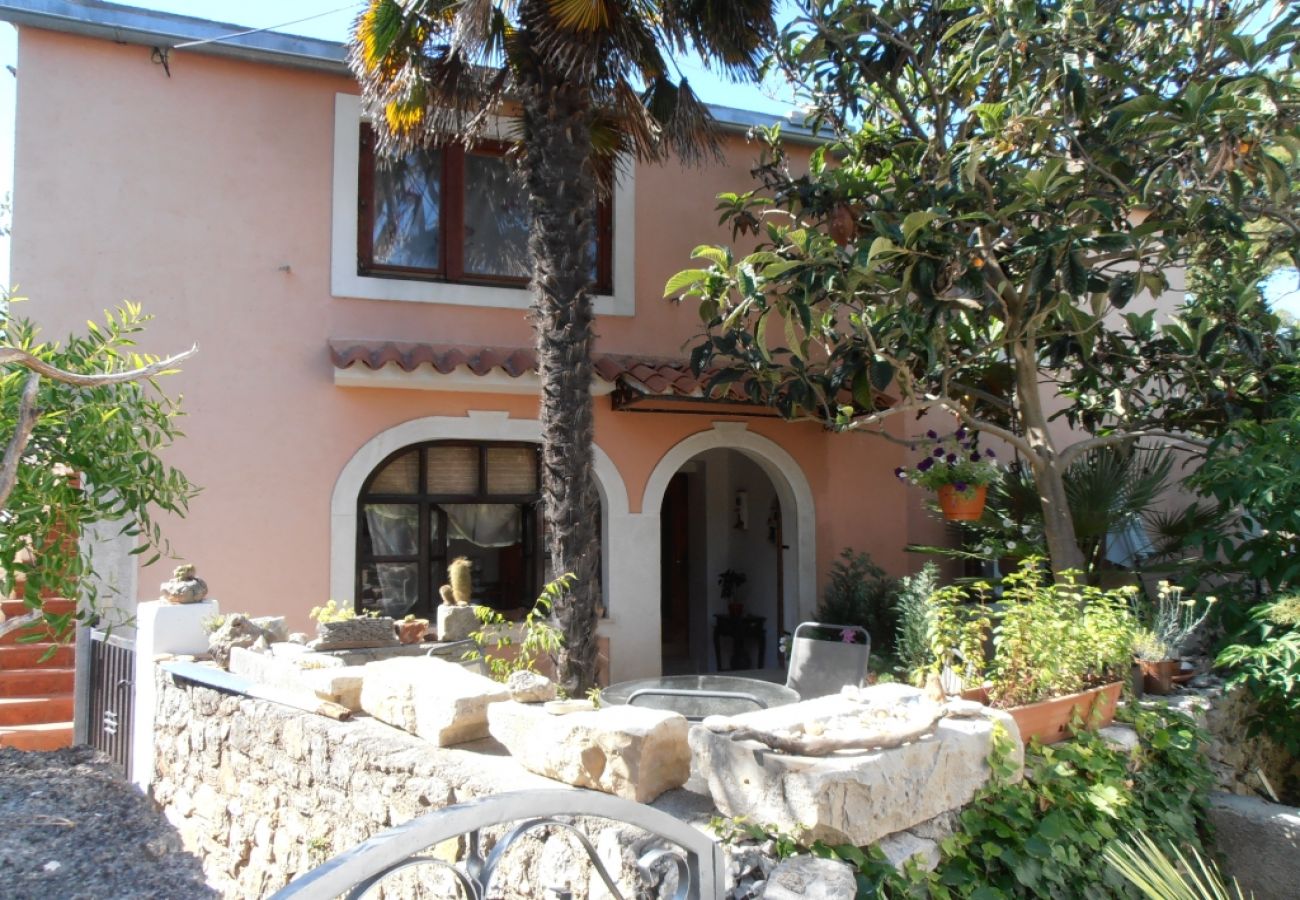 Appartamento a Veli Lošinj - Appartamento in Lussingrande (Veli Losinj) con terrazzo, Climatizzazione, WIFI, Lavatrice (63-2)