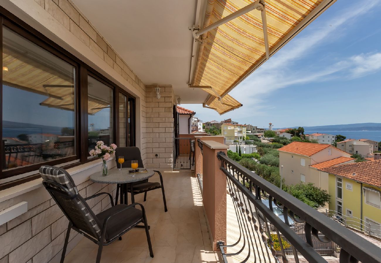 Affitto per camere a Duce - Camera in Duće con vista mare, balcone, Climatizzazione, WIFI (79-2)