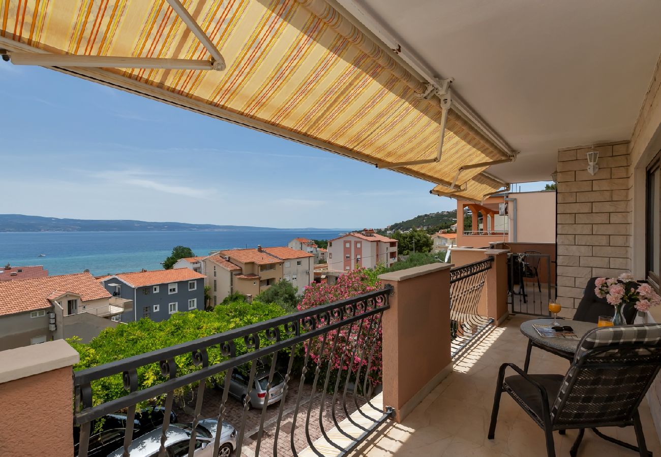 Affitto per camere a Duce - Camera in Duće con vista mare, balcone, Climatizzazione, WIFI (79-2)