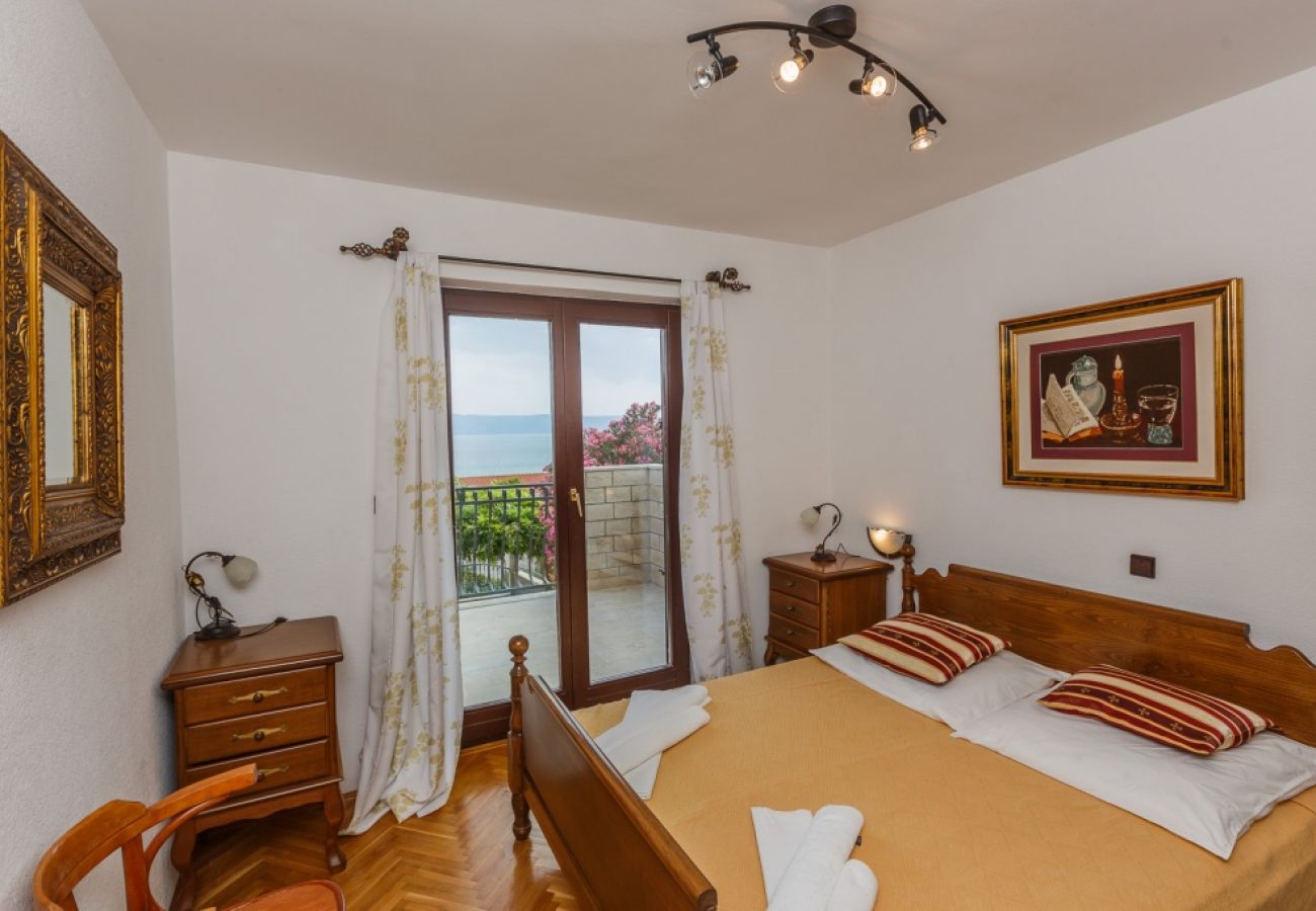 Appartamento a Duce - Appartamento in Duće con vista mare, balcone, Climatizzazione, WIFI (79-6)