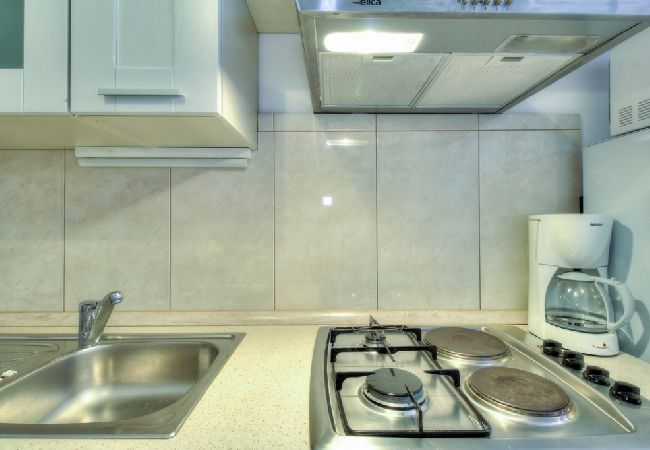 Appartamento a Bašanija - Appartamento in Bassania (Basanija) con balcone, Climatizzazione, WIFI(113-5) Appartamento a Bašanija - Appartamento in Bassania (Basanija) con balcone, Climatizzazione, WIFI(113-5)