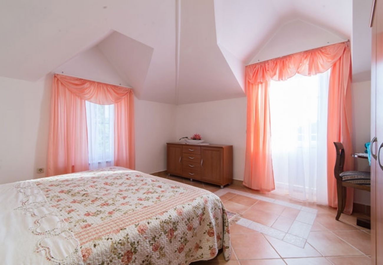 Appartamento a Savudrija - Appartamento in Salvore (Savudrija) con vista mare, terrazzo, Climatizzazione, WIFI (123-6)