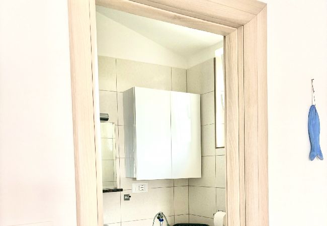 Studio a Sukošan - Appartamento Studio in San Cassiano (Sukosan) con vista mare, terrazzo, Climatizzazione, WIFI (5232-2) Studio a Sukošan - Appartamento Studio in San Cassiano (Sukosan) con vista mare, terrazzo, Climatizzazione, WIFI (5232-2)