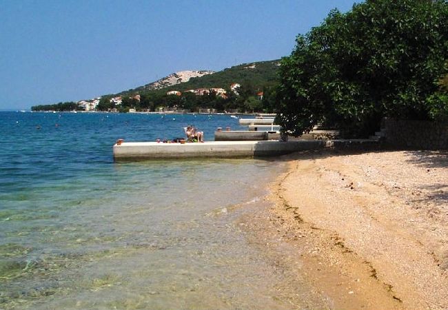 Appartamento a Stara Novalja - Appartamento in Stara Novalja con vista mare, loggia, Climatizzazione, WIFI (133-3) Appartamento a Stara Novalja - Appartamento in Stara Novalja con vista mare, loggia, Climatizzazione, WIFI (133-3)