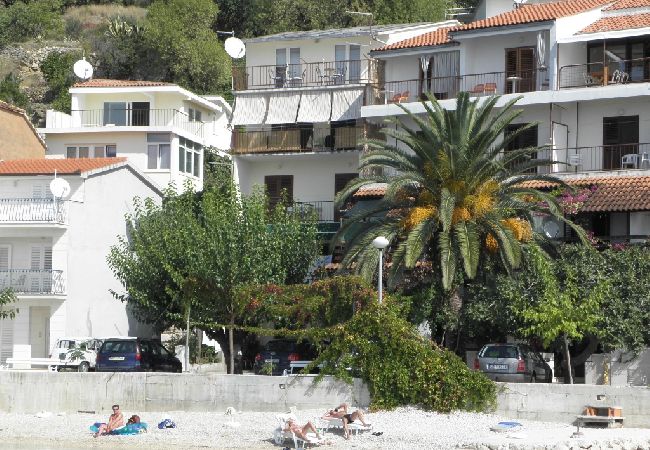 Appartamento a Podgora - Appartamento in Podgora con vista mare, terrazzo, Climatizzazione, WIFI (134-3) Appartamento a Podgora - Appartamento in Podgora con vista mare, terrazzo, Climatizzazione, WIFI (134-3)
