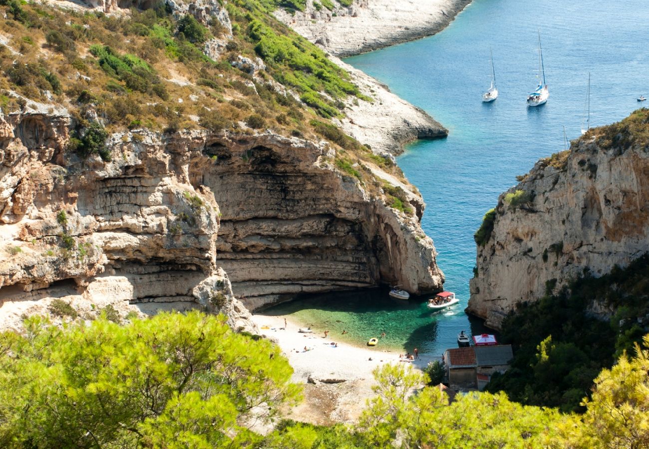 Casa a Vis - Casa di vacanza in Lissa (Vis) con terrazzo, Climatizzazione, Lavastoviglie (139-2)