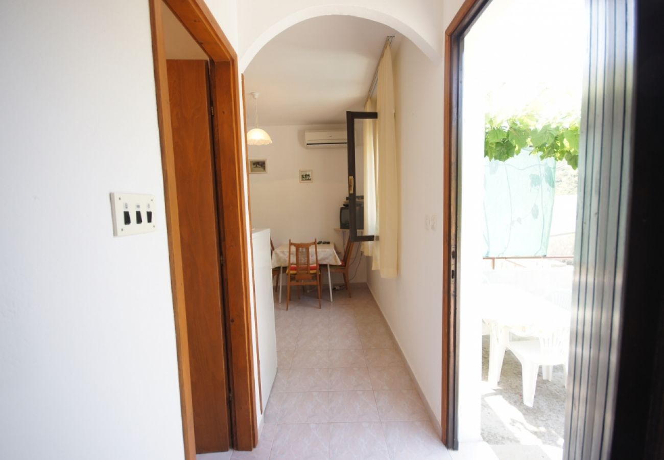 Casa a Vis - Casa di vacanza in Lissa (Vis) con terrazzo, Climatizzazione, Lavastoviglie (139-3)