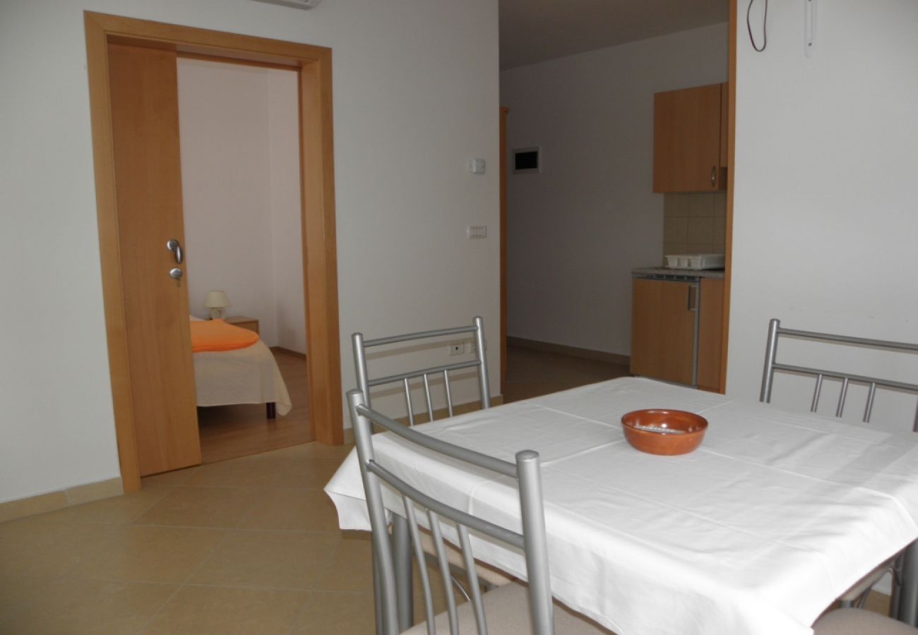 Appartamento a Zambratija - Appartamento in Zambratija con vista mare, balcone, Climatizzazione, WIFI (158-2)