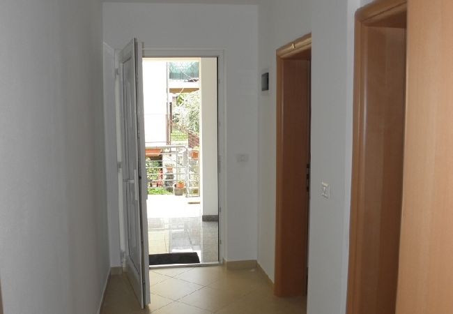 Appartamento a Zambratija - Appartamento in Zambratija con vista mare, balcone, Climatizzazione, WIFI (158-3) Appartamento a Zambratija - Appartamento in Zambratija con vista mare, balcone, Climatizzazione, WIFI (158-3)