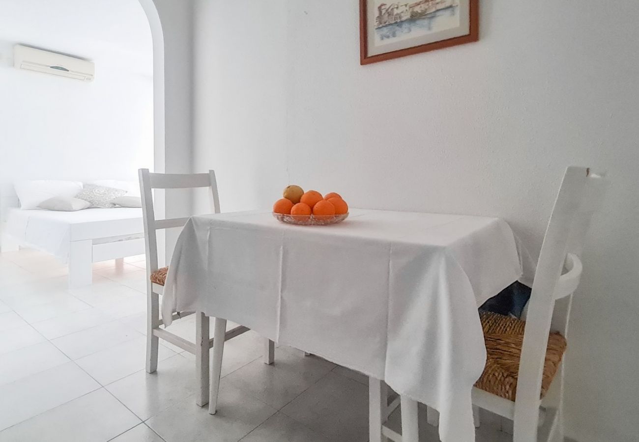 Casa a Viganj - Casa di vacanza in Viganj con vista mare, terrazzo, Climatizzazione, WIFI (160-1)