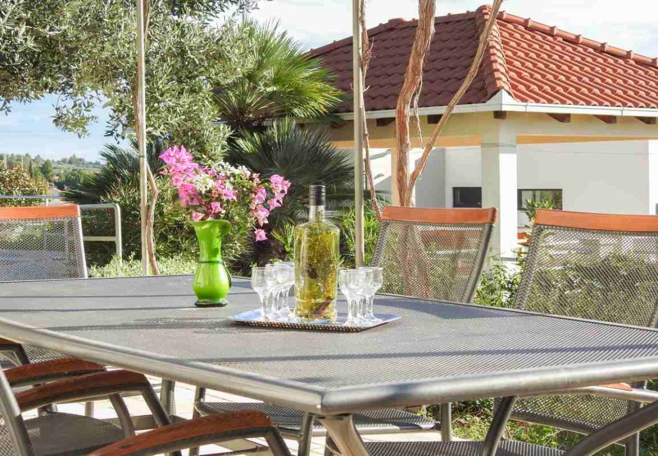 Casa a Viganj - Casa di vacanza in Viganj con vista mare, terrazzo, Climatizzazione, WIFI (160-1)